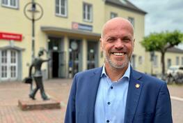 Bürgermeister Krützen treibt Bahnhof-Neubau voran