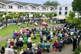 50 Jahre – 50 Orte: Senioren- und Pflege-Einrichtungen des Rheinland Klinikums bieten Gelegenheit zum Miteinander und zum Austausch