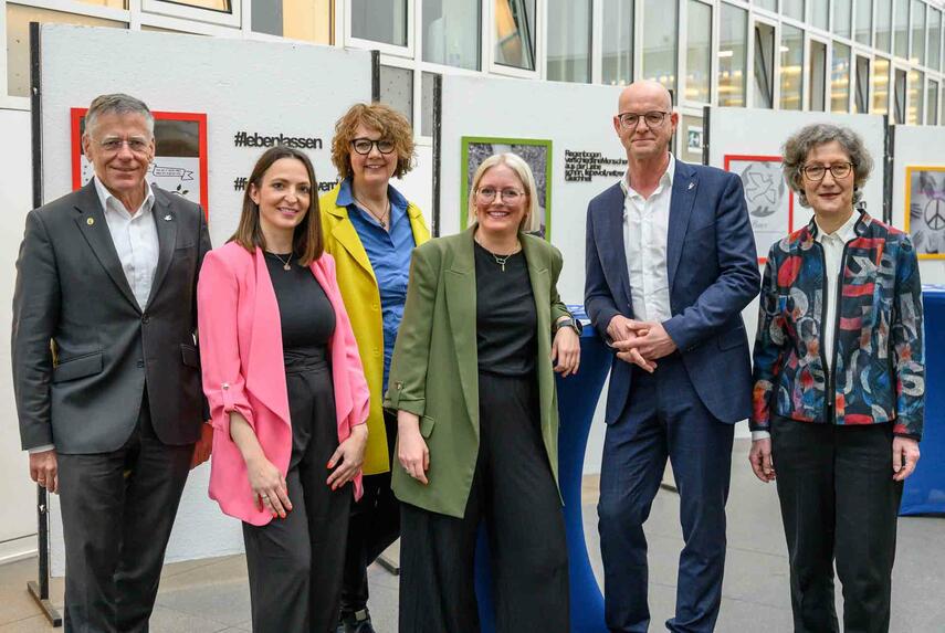 Ausstellung zum Thema „Europa, Vielfalt und Zusammenhalt“ im Lichthof eröffnet