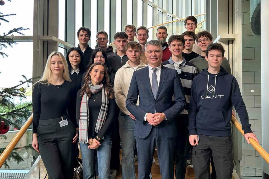 Norfer Schüler besuchten den Landtag