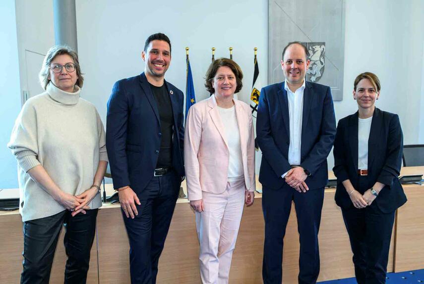 NRW-Kommunen bewegen die Welt: Informationsveranstaltung zur kommunalen Entwicklungspolitik in Grevenbroich