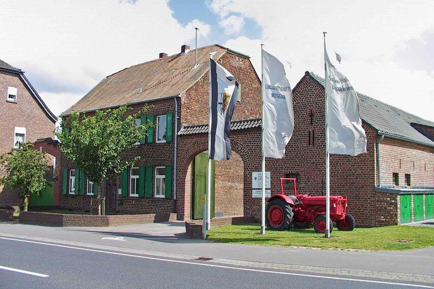 Vortrag zur Geschichte der Psychiatrie im Kreiskulturzentrum Sinsteden