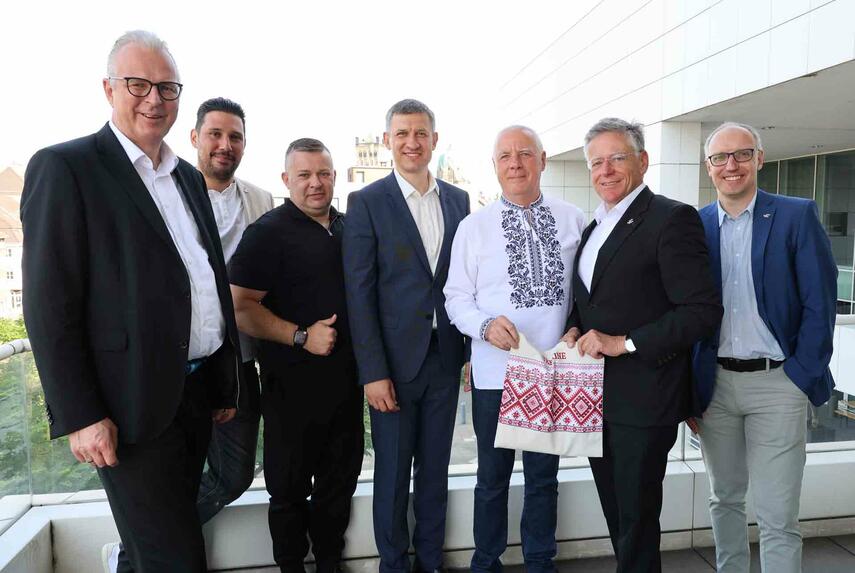 Ukrainische Delegation zu Gast im Rhein-Kreis Neuss